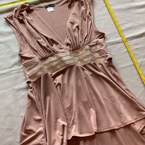 Sleeveless High Low Top by Venus Size Small